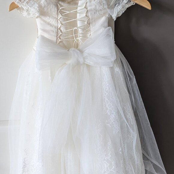 Simply Beautiful Ivory Lace and Tulle Special Occasion Dress for Girls - Picture 6 of 11